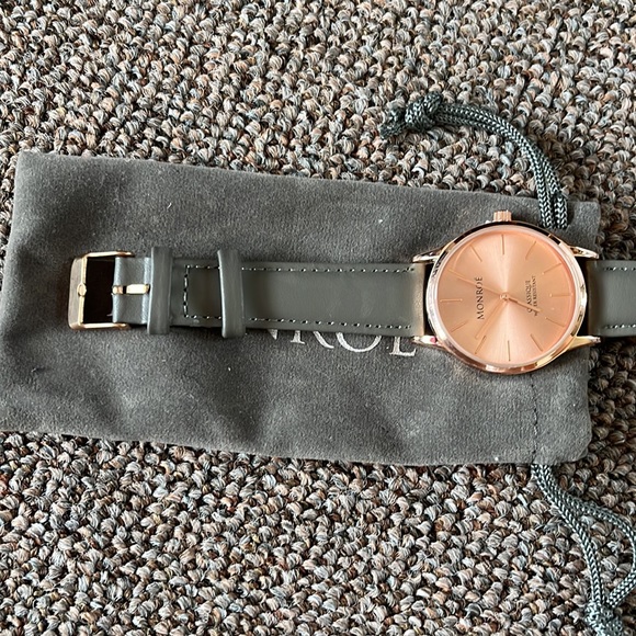 Monroe watch - Picture 7 of 8